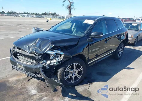 2015 Volvo Xc60 T6 из США, поврежденный, VIN YV4902RK0F2703082